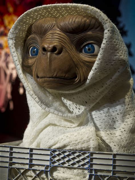 E.T. THE EXTRA TERRESTRIAL arrives at Madame Toussaud - London Mums