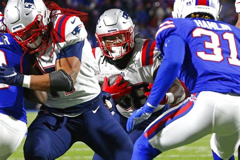 Bills Vs Patriots Predictions Picks Odds NFL Week 13 2022