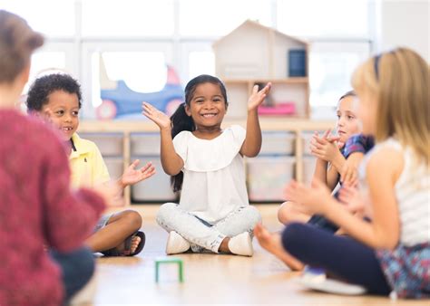 22 Circle Time Ideas For Toddlers And Preschool The Mom Friend