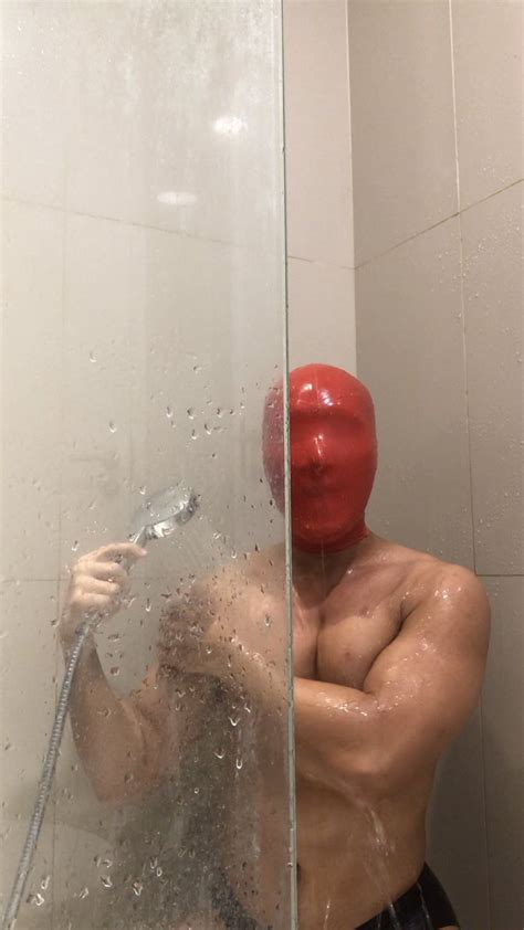 Hornysentai On Twitter Rt Landofdarker Shower With Me Lets Do