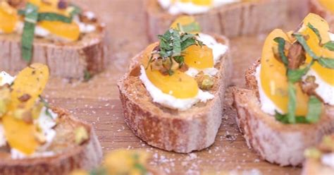 Recette Toasts Au Fromage Et Aux Oeufs Coulants Originaux