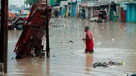 Lluvias dejan 13 muertos y más de dos mil casas inundadas en el norte