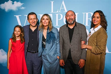 Dany Boon pose avec sa fille Sarah Laurence Arné Kad Merad Julia