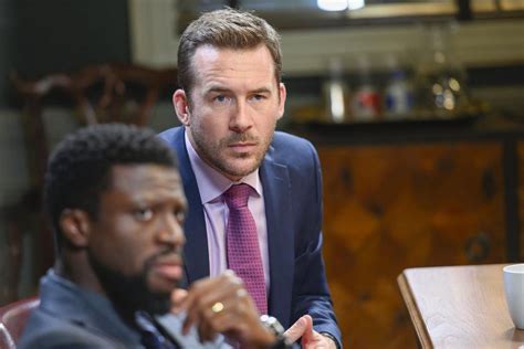 Filmes E Programas De Tv De Barry Sloane - Foto de Barry Sloane - Bluff City Law – Lei de Memphis : Fotos Barry ...