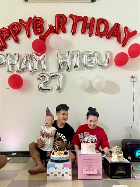 Chân dung vợ cầu thủ Hồ Tấn Tài Nhan sắc chuẩn hot girl là chủ spa Sao thể thao Việt Giải Trí