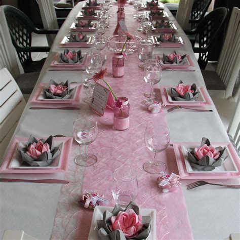 D Atilde Copy Co Table Rose Et Blanc Tisch Dekorieren Servietten