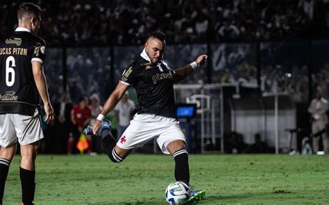 Vasco perde Payet para estreia na Copa do Brasil contra o Marcílio