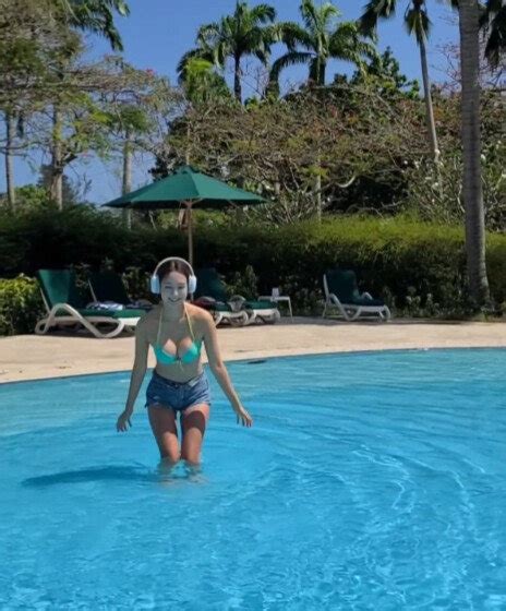 Announcer Oh Jeong Yeon Flaunts Solid Bikini Body In Her S The Power