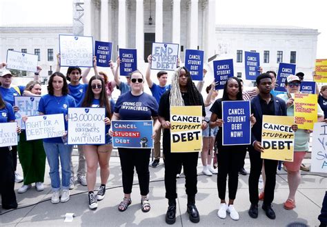 universities  spending money  dont   student debt