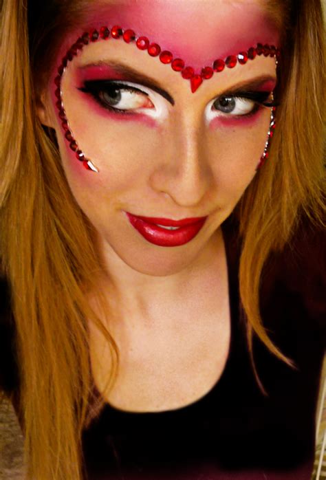 Mesdames Voici 60 Maquillages Halloween Pour Votre Inspiration