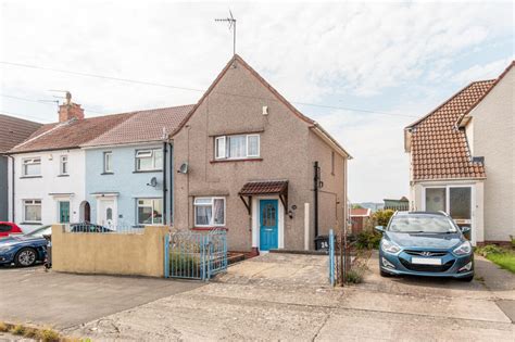 3 Bedroom End Of Terrace House For Sale In Stockwood Crescent Knowle