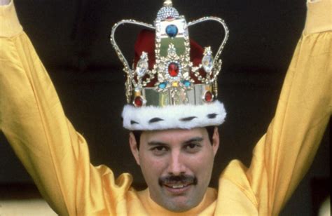 Who Wants To Live Forever Remembering Freddie Mercury 31 Years On From