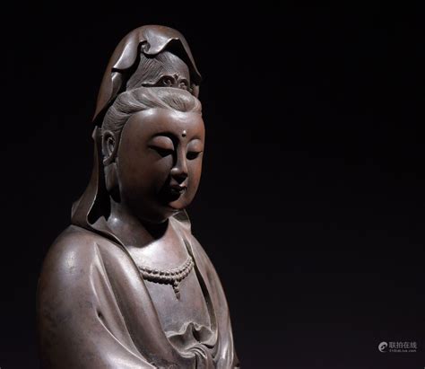 Bidlive Chinese Bronze Standing Guanyin