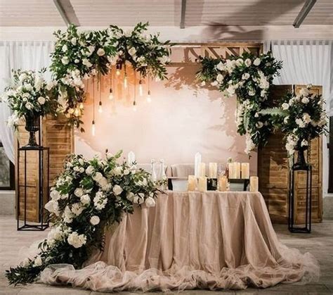 20 Wedding Sweetheart Table Ideas For Every Season Head Table Wedding Sweetheart Table