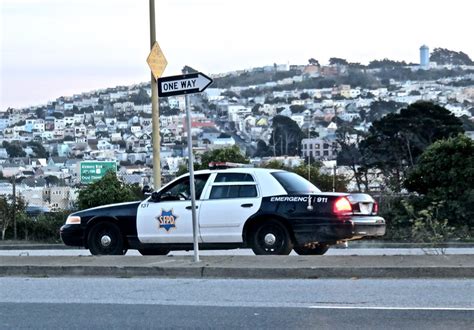 Why Is Sfpd Trying To Barricade A Street In The Mission District Broke Ass Stuarts Website