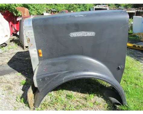 Freightliner Flc Hood Used In Thorndale Pa 95000 57125