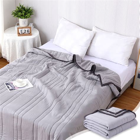 Zhourta Summer Cooling Quilt For Hot Sleepers California King Soft Breathable Moisture