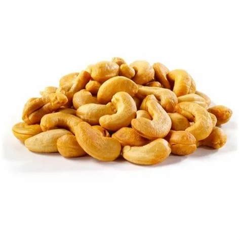 Natural Wholes Raw Dried Cashew Nuts Packaging Type Packet Packaging