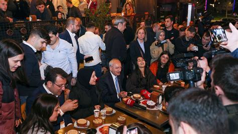 Kemal Kılıçdaroğlu ve Ekrem İmamoğlu ile beraber hamsiköy sütlacı