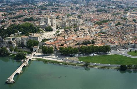Avignon - Wikipedia