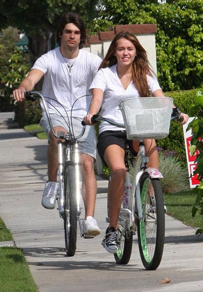 Miley Cyrus Transformation From Innocent Disney Starlet To Sex Vixen