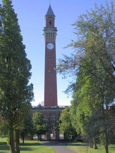 Birmingham University Chamberlain Tower © Helga Perry cc-by-sa/2.0 ...