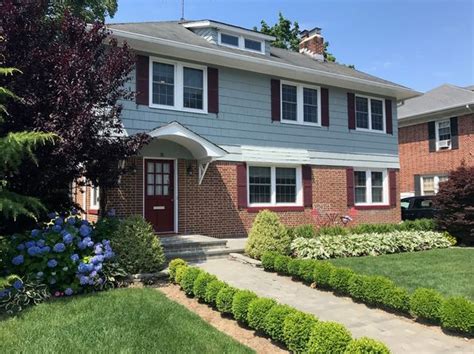 Woodmere Real Estate Woodmere Ny Homes For Sale Zillow