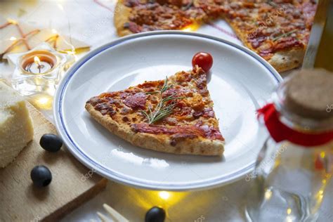 Pizza de Navidad con decoración Las tradiciones italianas Cuadro de