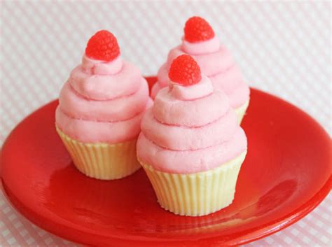 Cupcake Soap Raspberry Creme Loveleesoaps