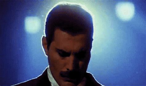 Freddie Mercury GIFs - Find & Share on GIPHY