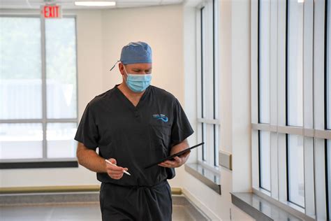 Orthopaedic Spine Surgeon Dr Jeffrey Carlson Implants First Mri
