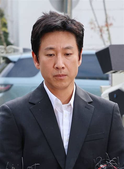 Lee Sun Kyun's Agency Speaks Up Against Malicious Rumors About The Late Actor - Koreaboo