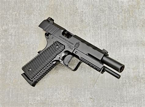 Review New Emissary All Black 1911 Pistols The Armory Life