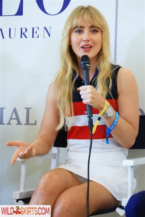 1 Hot Photos By Kathryn Newton