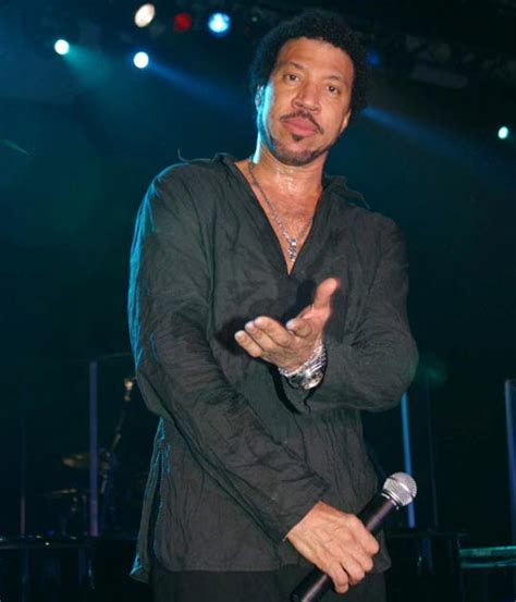 Artist Profile Lionel Richie Pictures