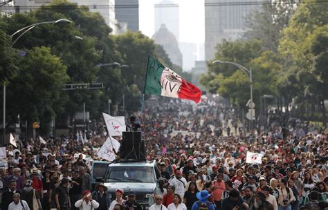 M Xico A Os En Busca De Estudiantes Y De Justicia