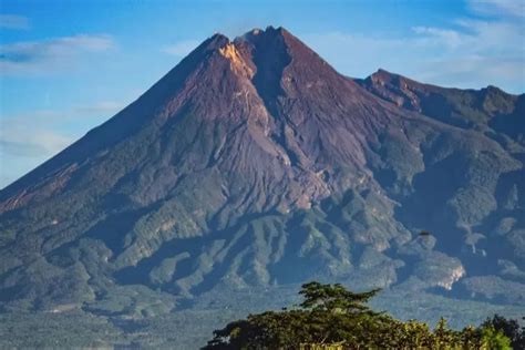 Benarkah Ada Pasar Gaib Di Gunung Merapi Mitos Atau Fakta Rakyat