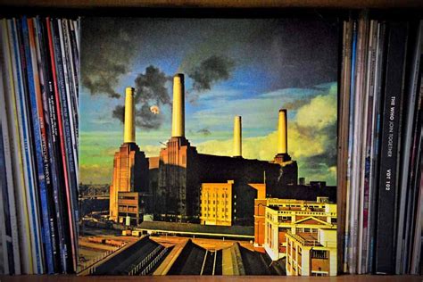 Pink Floyd Animals LP Album Front Cover Battersea Power Station ...