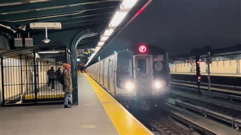 IND Crosstown Line F And G Trains At 4th Ave 9th Street R160A 2