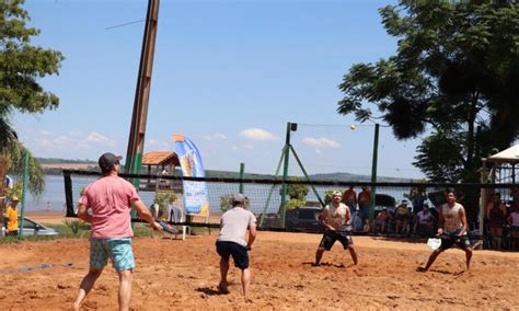 Competi O De Beach Tennis Acontece Neste Fim De Semana O Presente