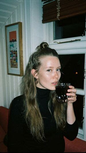 Berta Andrea Snædal leaked nude photos and videos