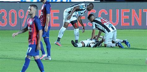 San Lorenzo Vs Central Córdoba Por La Copa De La Liga Profesional De