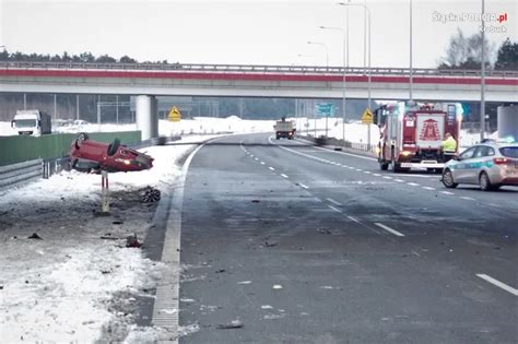 Zderzenie Ci Ar Wki Z Osob Wk Na Autostradzie A Na L Sku