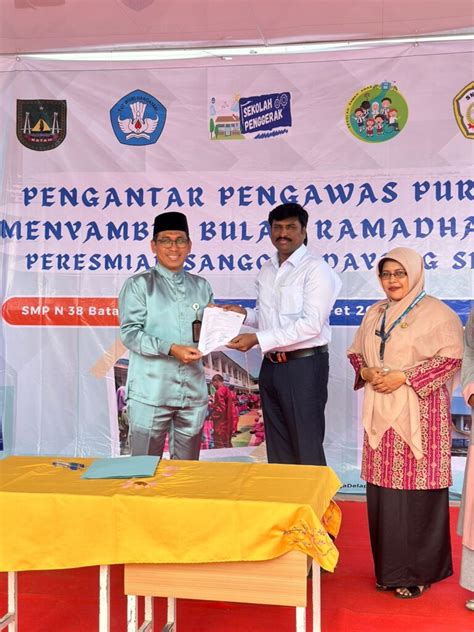 Kepala Dinas Pendidikan Kota Batam Hadiri Acara Pengantar Pengawas