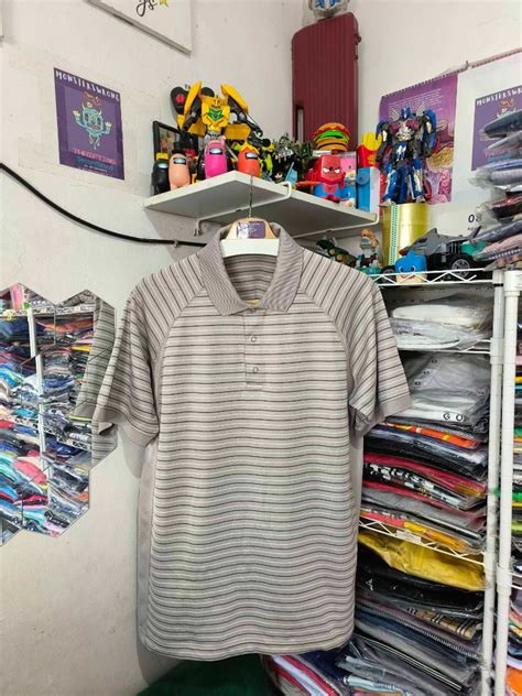 Kaos Polo Uniqlo Coksu Garis Garis Putih Abu Abu Fesyen Pria Pakaian