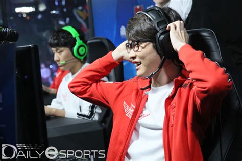 롤챔스 스프링 결승 Skt 페이커 이상혁 3세트서 벨코즈 선택