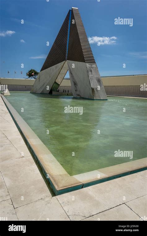 Monumento Aos Combatentes Do Ultramar War Memorial Lisbon Portugal