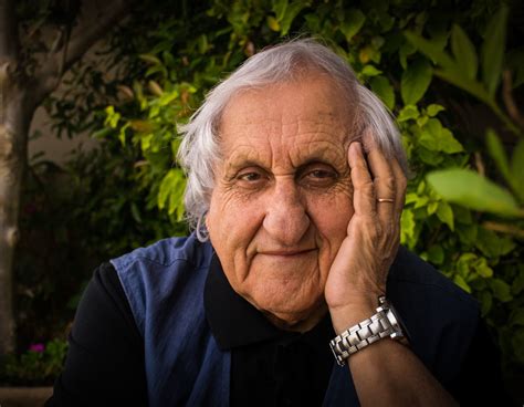 10 of the most famous Israeli authors - Discover Walks Blog