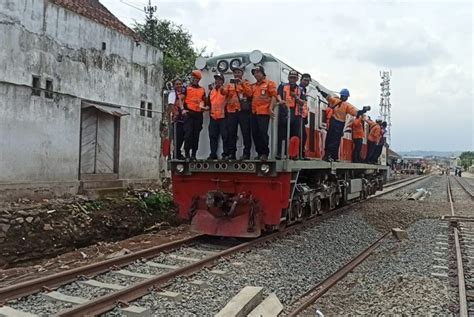 Tahun Mati Jalur Kereta Cibatu Garut Segera Diaktifkan Republika