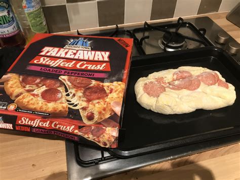 I Wasnt Expecting A Calzone Meme Guy